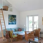 Feriehus With Sea View In